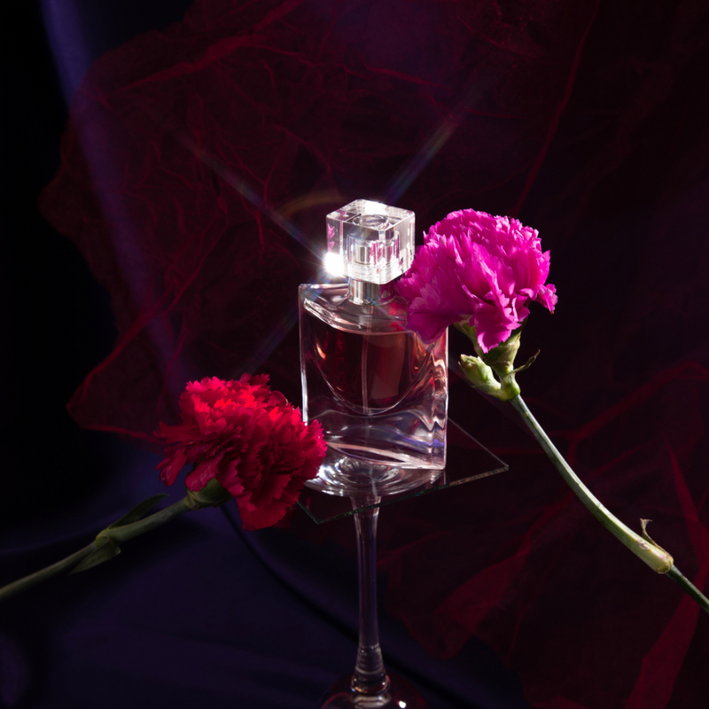 Designer fragrance collection for choosing a signature scent